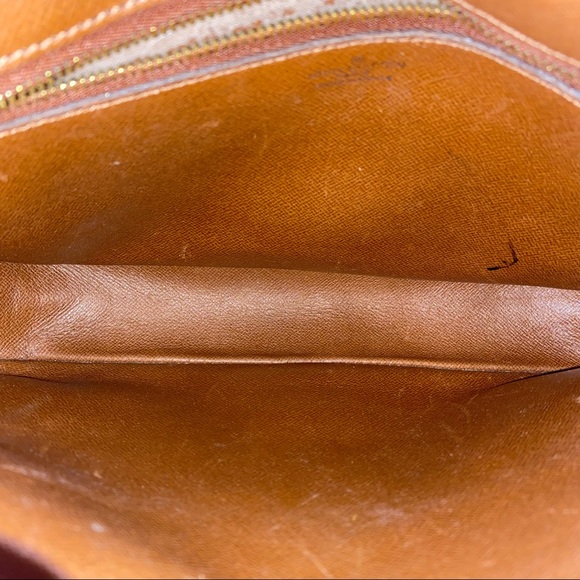 *SOLD* Auth Louis Vuitton Trocadero 27 Shoulder Bag - Picture 5 of 11